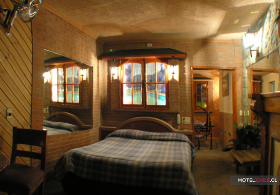 Habitaciones del Le Chateau, Providencia | http://www.motelchile.cl/ Habitaciones del Le Chateau | http://www.motelchile.cl/