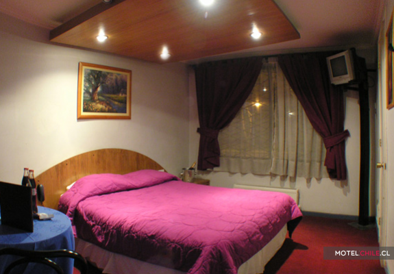 Habitaciones del Le Chateau, Providencia | http://www.motelchile.cl/ Habitaciones del Le Chateau | http://www.motelchile.cl/