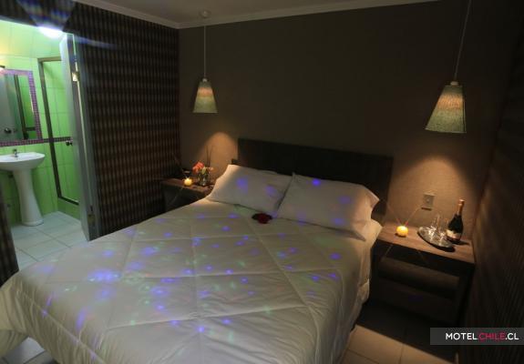 Habitaciones del Motel Campanella, Santiago | http://www.motelchile.cl/